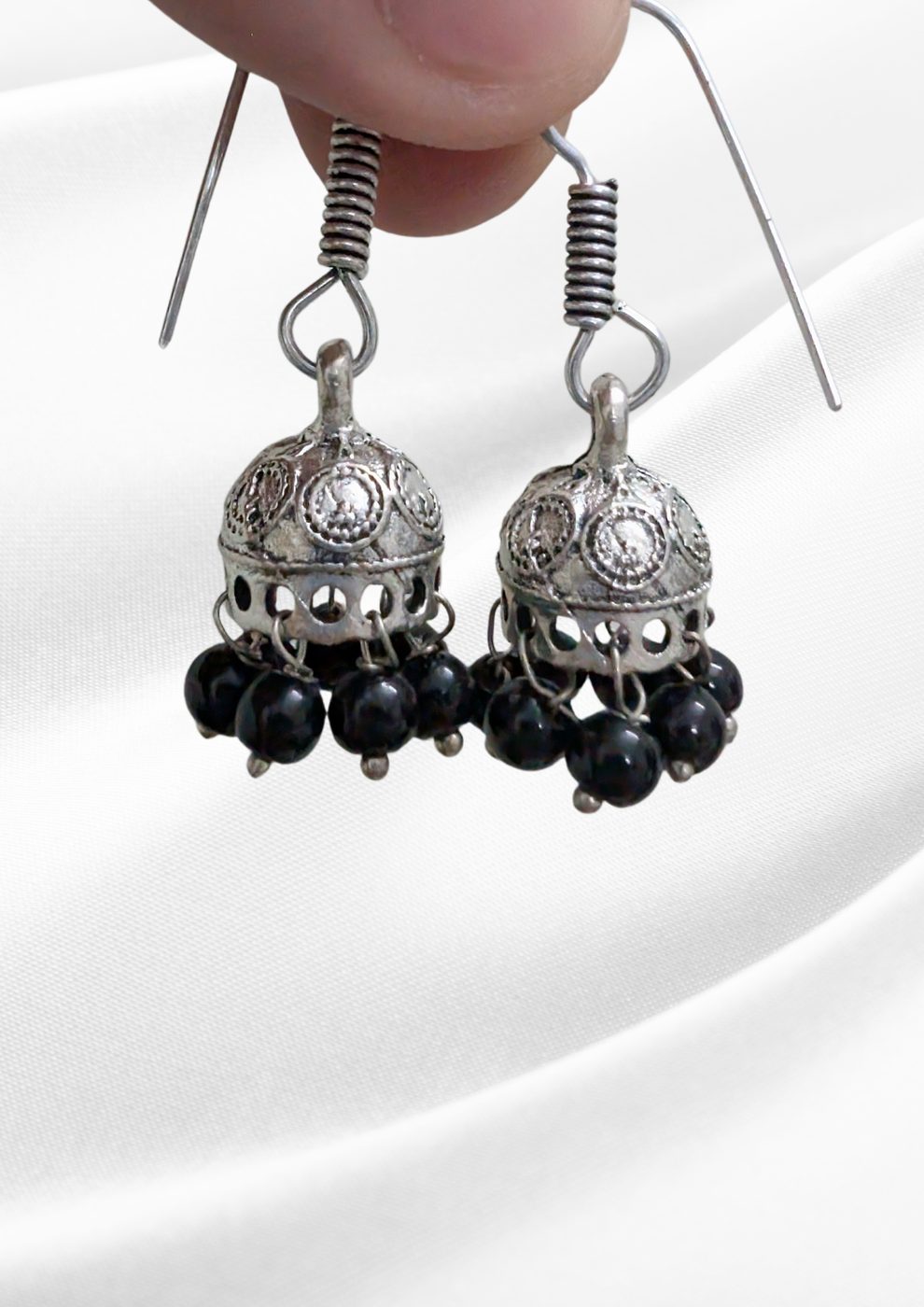 DO-EAR-007-kali-oxidized-silver-black-bead-mini-jhumka-earrings-black-danglers