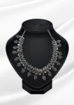 DO-NEC-010-zareen-oxidized-silver-paisley-cluster-choker